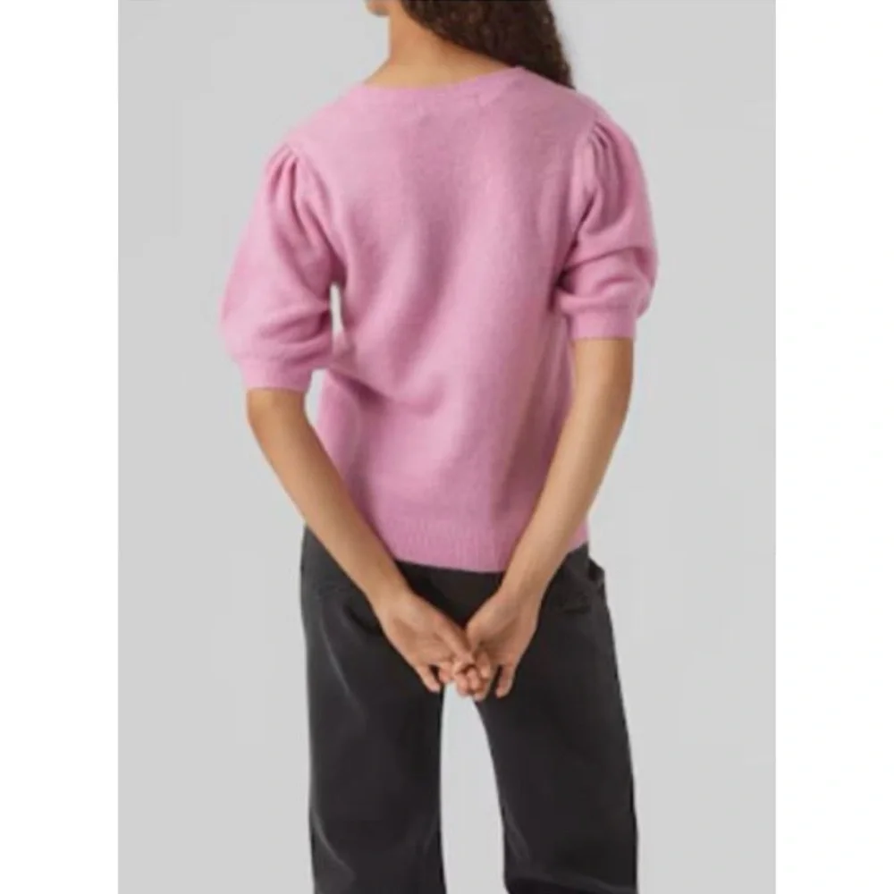 VERO MODA ELLY PUFF SLEEVE SOFT VNECK SWEATER ❤️NWT❤️